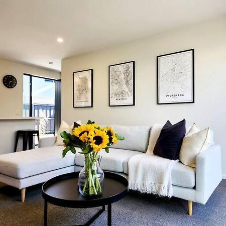 Central Home With Internal Garage - Close To Cbd! ไครสต์เชิร์ช ภายนอก รูปภาพ